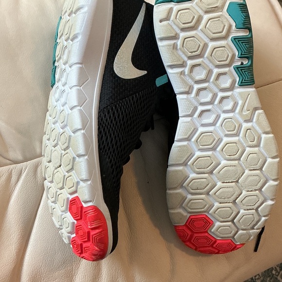 Nike Flex Experience RN 6 Black Mesh Sneakers Womens Sz 9.5 #881805-010 - Picture 5 of 5